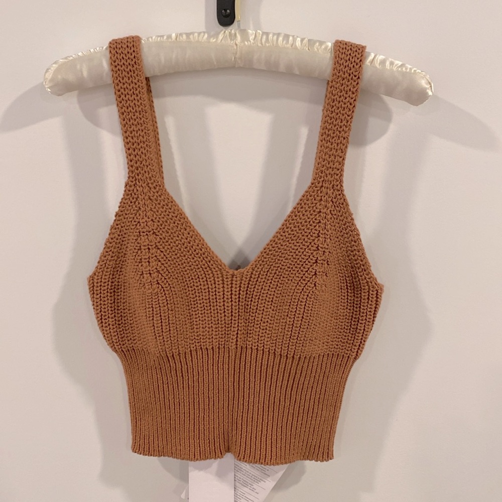 NWT 8 by YOOX Cropped Sweater Tank